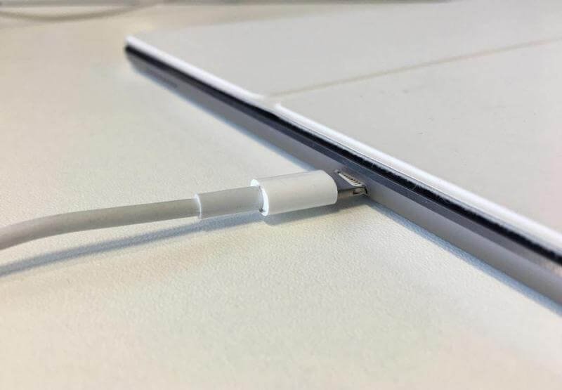 Charger l’iPad