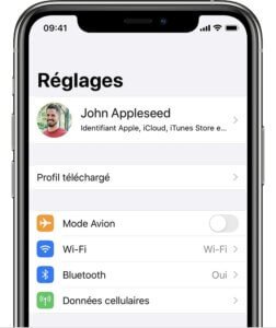 Sur votre iPhone, allez dans « Réglages » > « [Nom de profil] »
